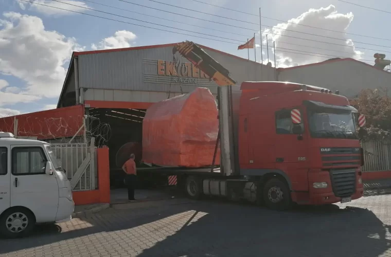 Ukrayna'ya 1.000.000 Kcal/h Sıcak Su Kazanı İhracat Fotoğrafları 368